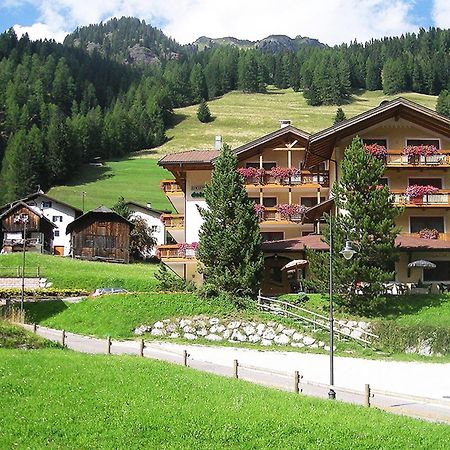 Hotel Dolomites Inn 卡纳泽伊 外观 照片