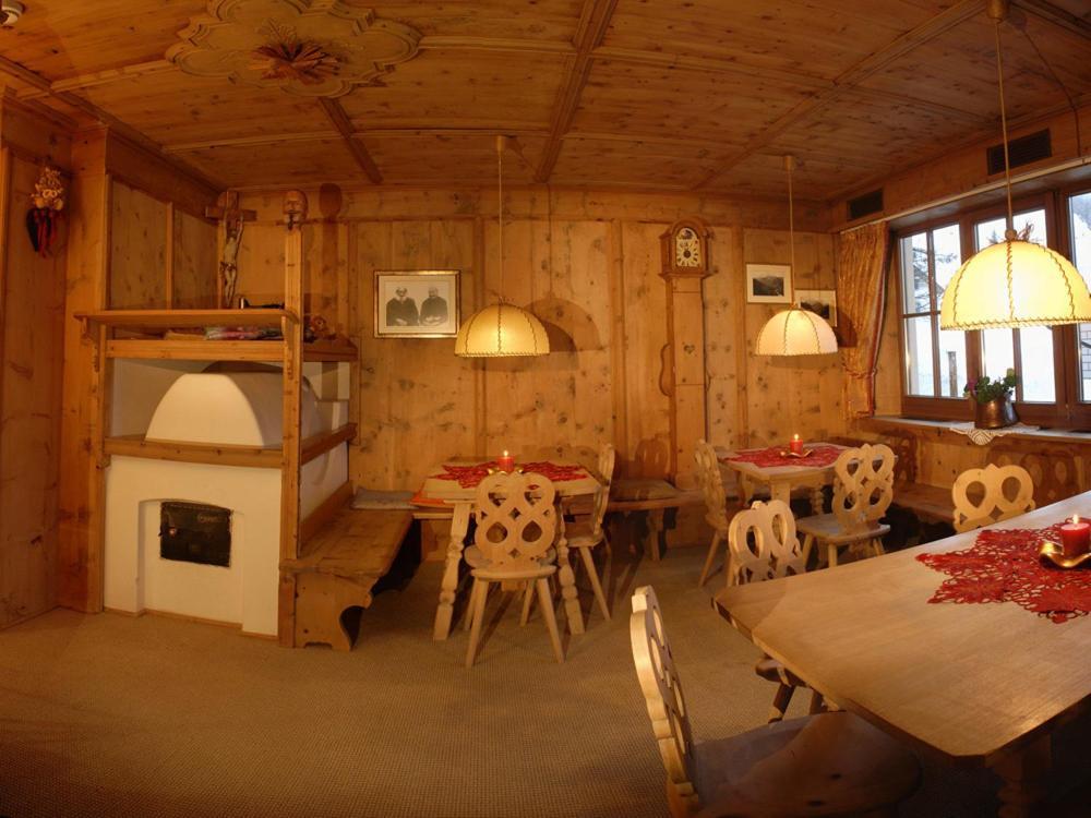 Hotel Dolomites Inn 卡纳泽伊 外观 照片