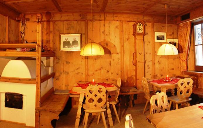 Hotel Dolomites Inn 卡纳泽伊 外观 照片